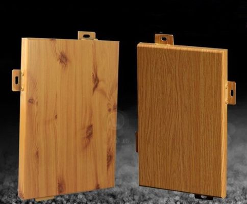 Material de construcción de revestimiento PVDF / PE Aleación de aluminio para edificios finales